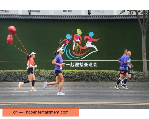 马内在中东赛场持续奔跑不断为队友创造进攻空间